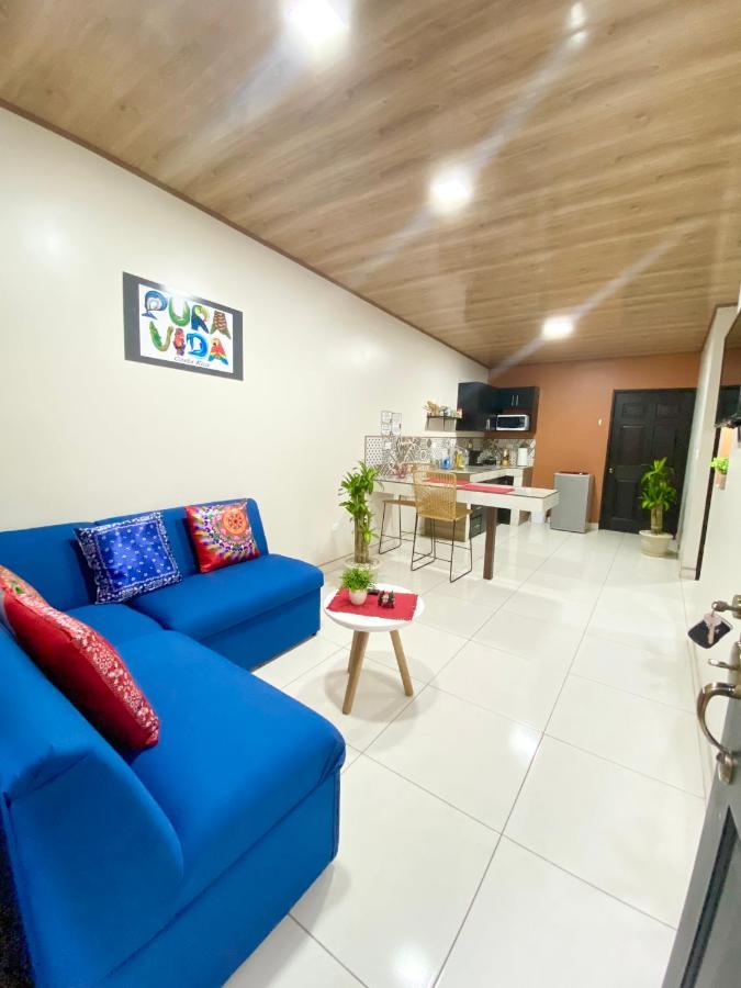 Pura Vida Apartment. 5 Min From Airport Alajuela Esterno foto