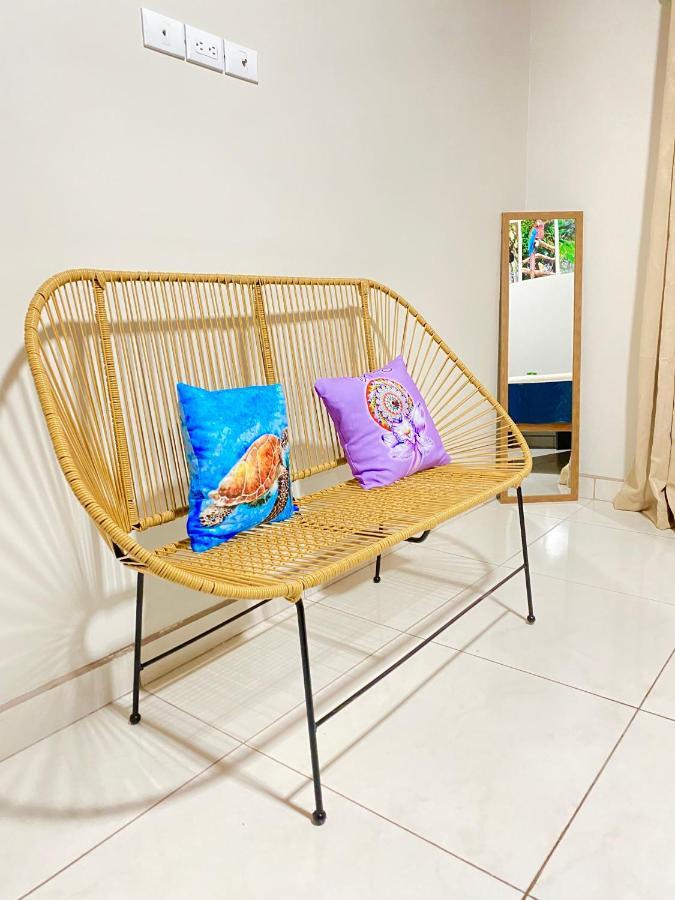 Pura Vida Apartment. 5 Min From Airport Alajuela Esterno foto
