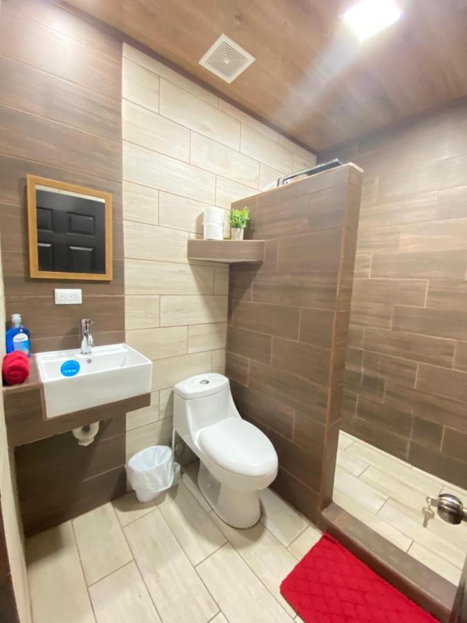 Pura Vida Apartment. 5 Min From Airport Alajuela Esterno foto